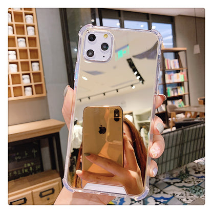 Mirror-Integrated Phone Case for Enhanced Convenience