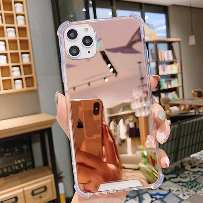 Mirror-Integrated Phone Case for Enhanced Convenience