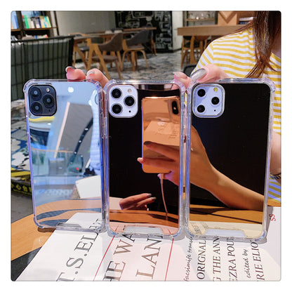 Mirror-Integrated Phone Case for Enhanced Convenience